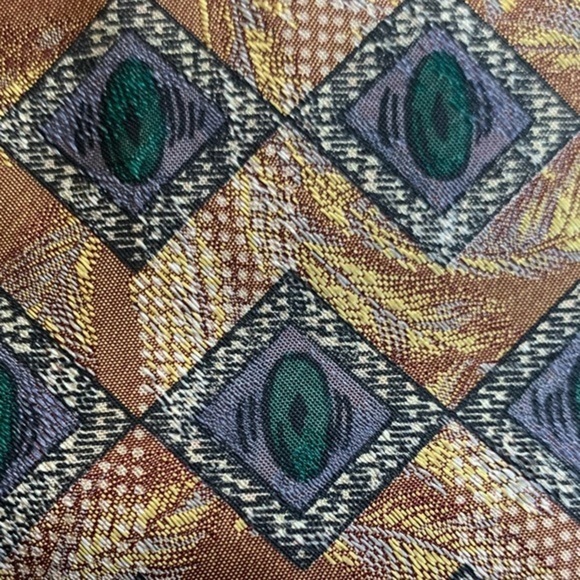 Robert Talbott “Seven Fold” Hand Made Silk Tie - Picture 4 of 8